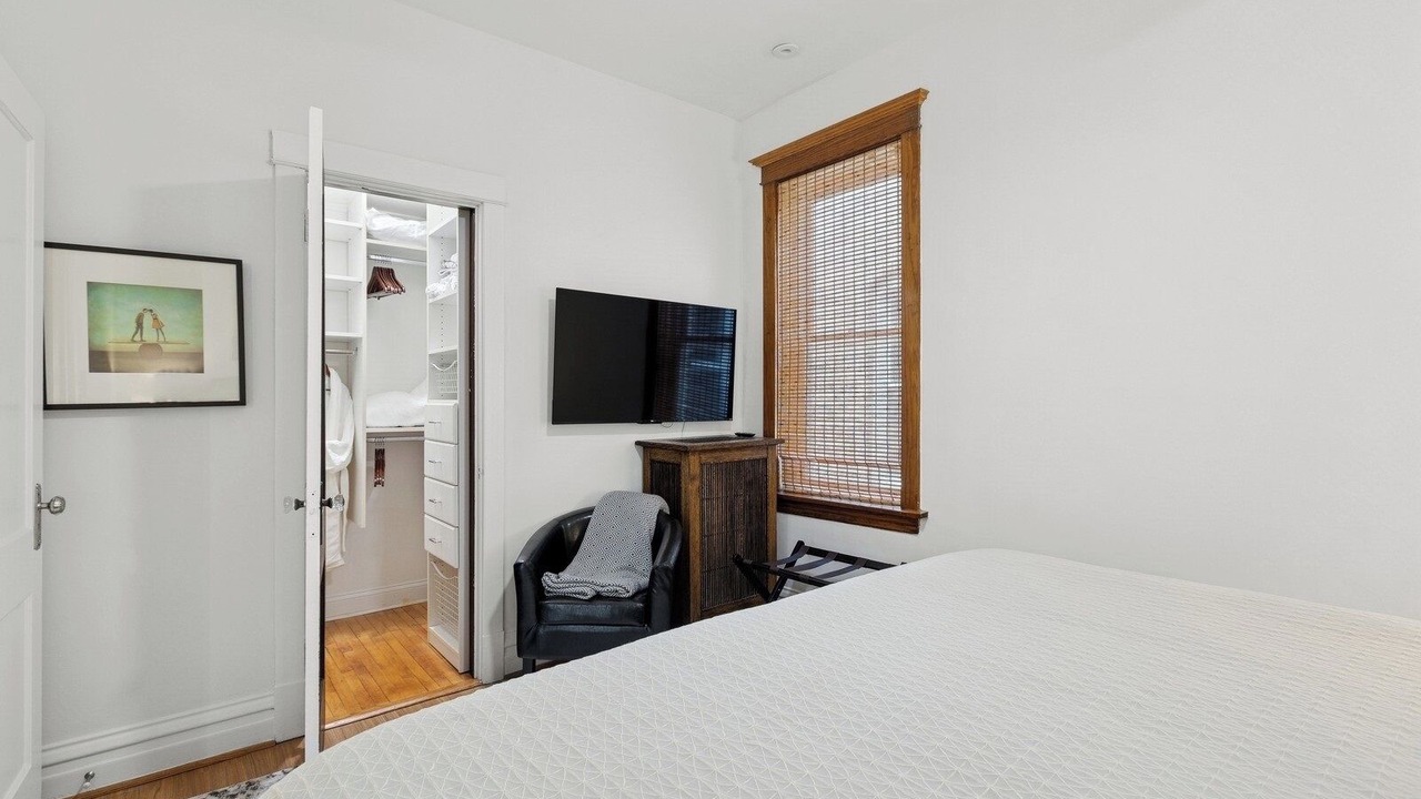Photo of Bedroom in Ravenswood