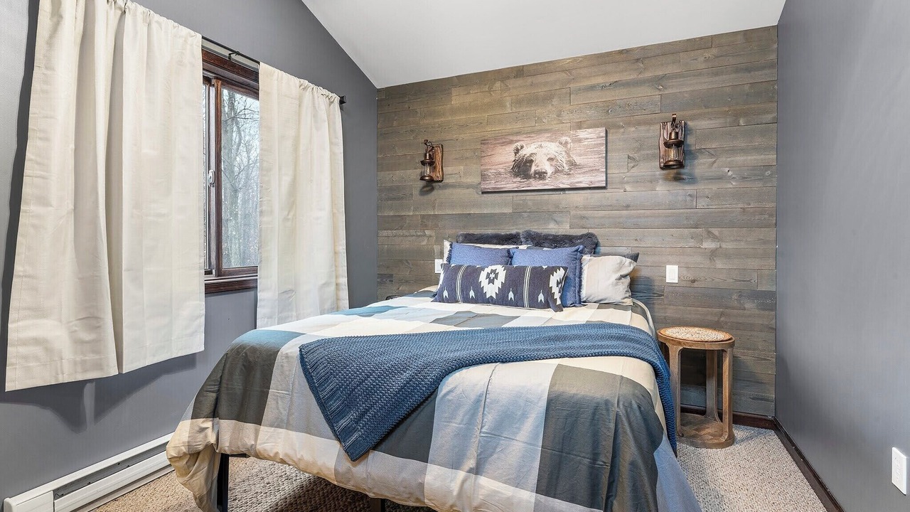 Photo of Bedroom in Locust Lake Village