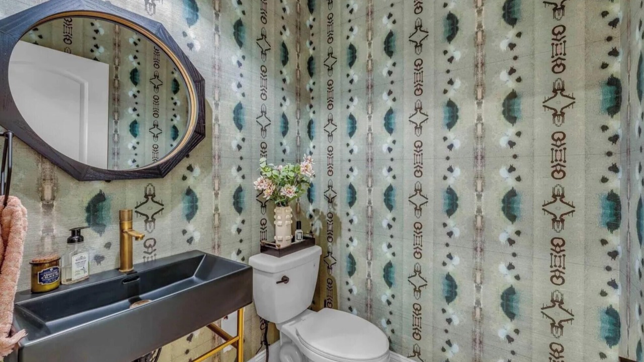 Photo of Bathroom in Lawrence