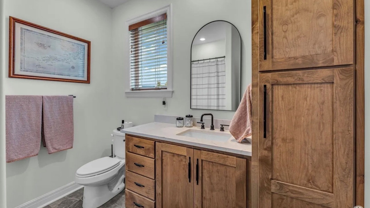 Photo of Bathroom in Lawrence