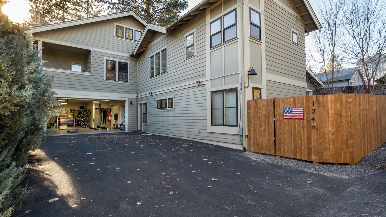 Photo of Outdoor in River West