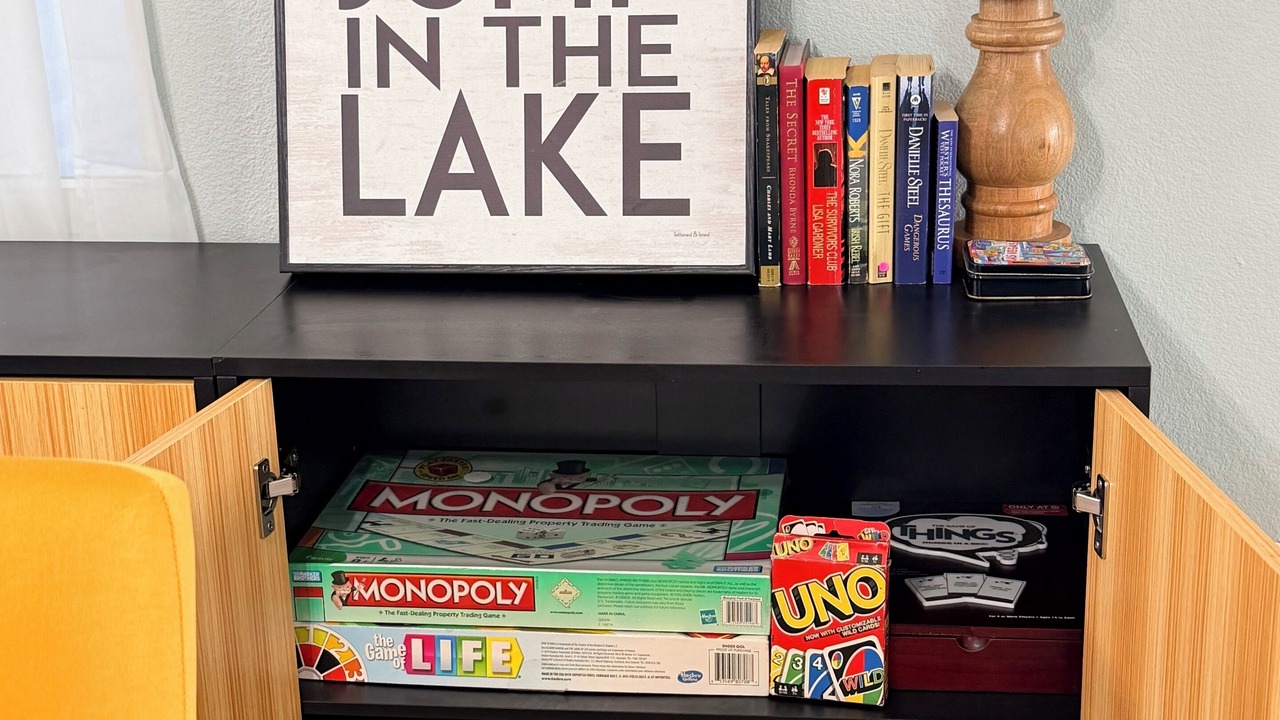 Photo of Bedroom in Lake Hamilton