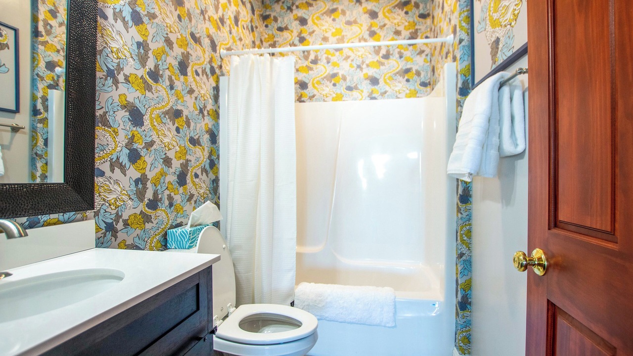 Photo of Bathroom in Council Hill