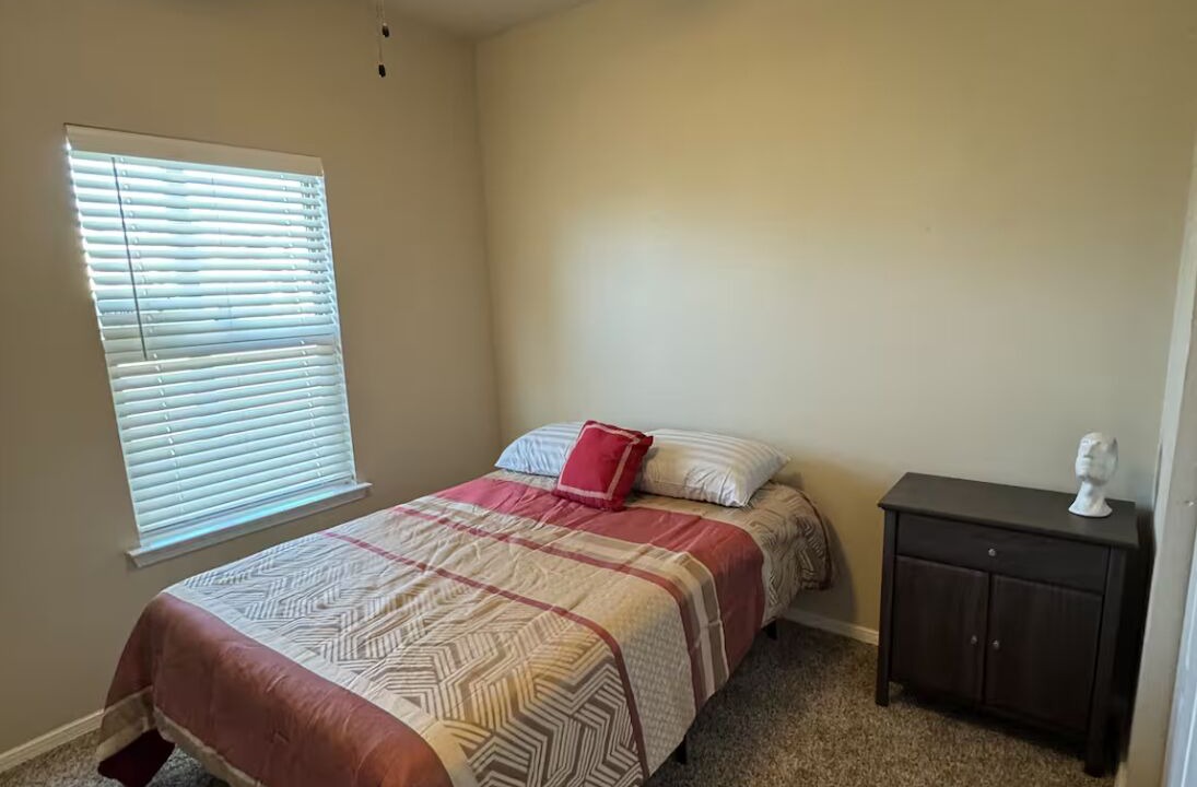 Photo of Bedroom in Biggs Field
