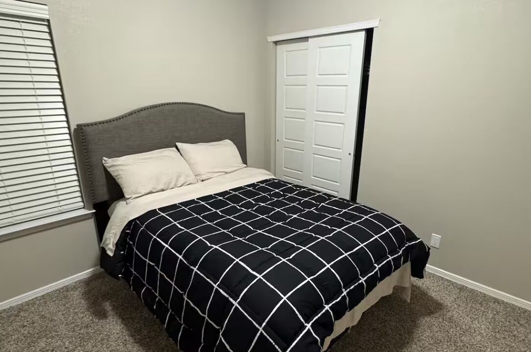 Photo of Bedroom in Biggs Field