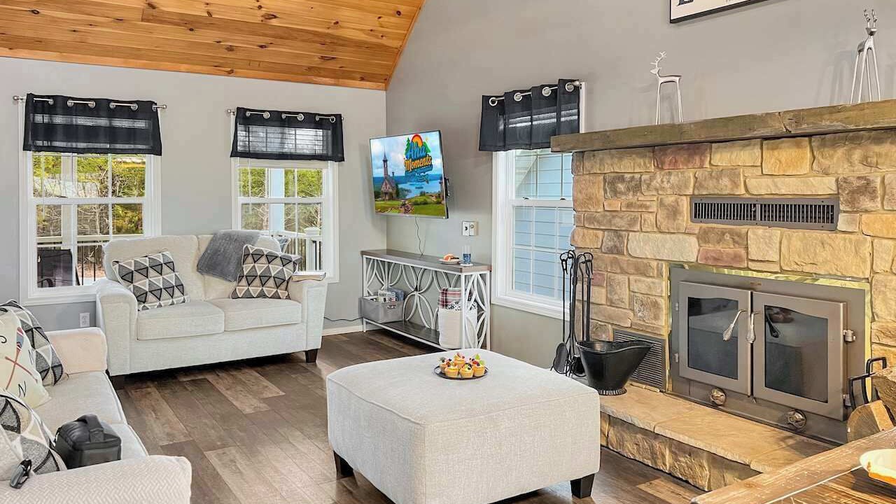 Photo of Livingroom in Indian Point