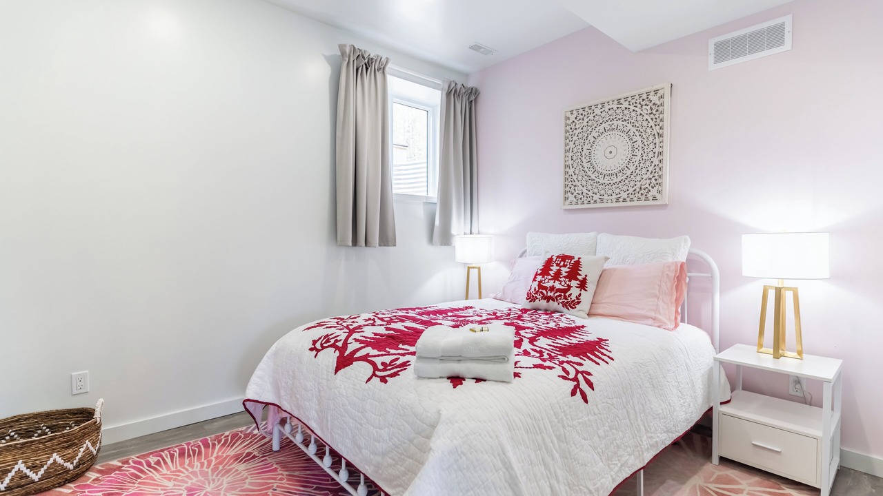 Photo of Bedroom in Marmora and Lake