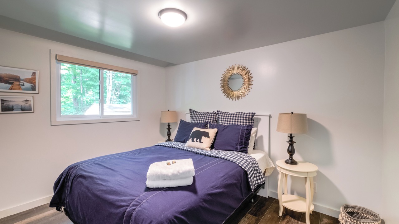 Photo of Bedroom in Marmora and Lake