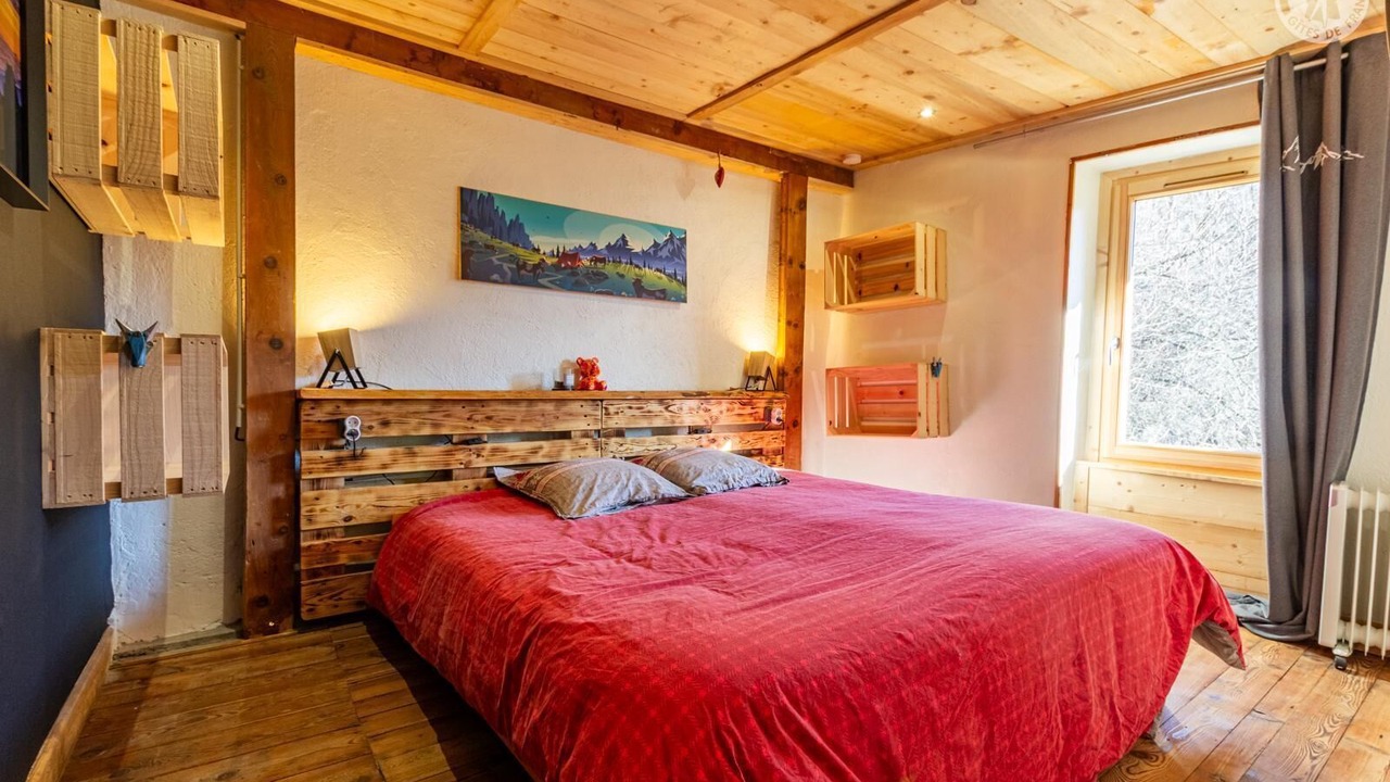 Photo of Bedroom in Saint-Michel-de-Maurienne