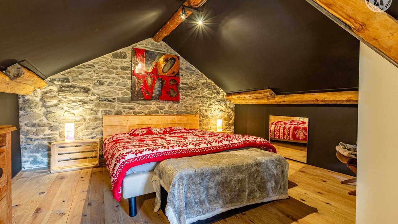 Photo of Bedroom in Saint-Michel-de-Maurienne