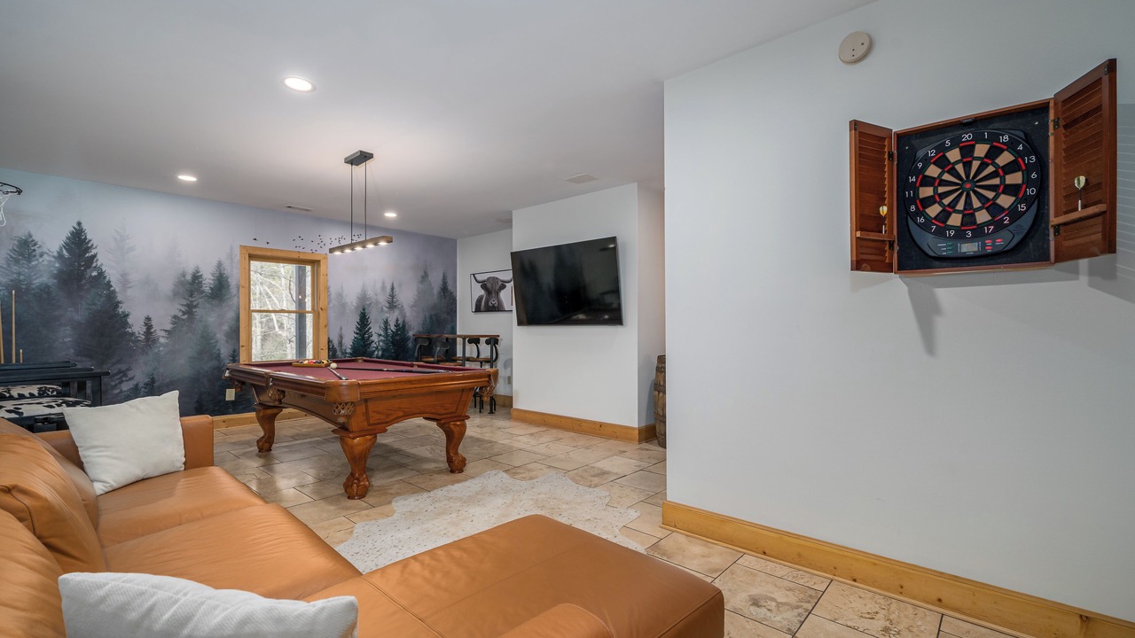 Photo of Bedroom in Ellijay