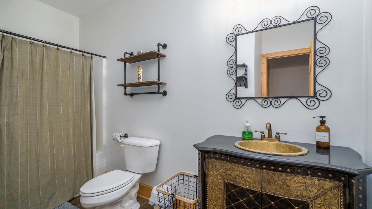 Photo of Bathroom in Ellijay
