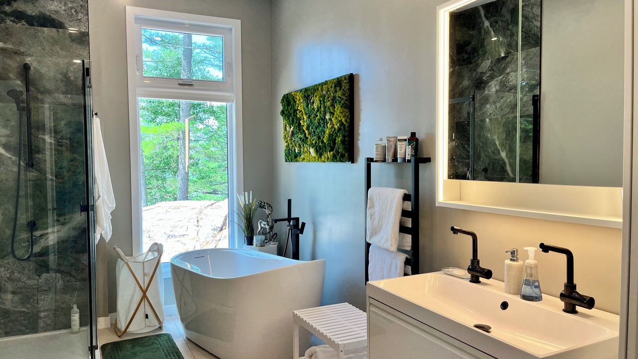 Photo of Bathroom in Lac-du-Cerf