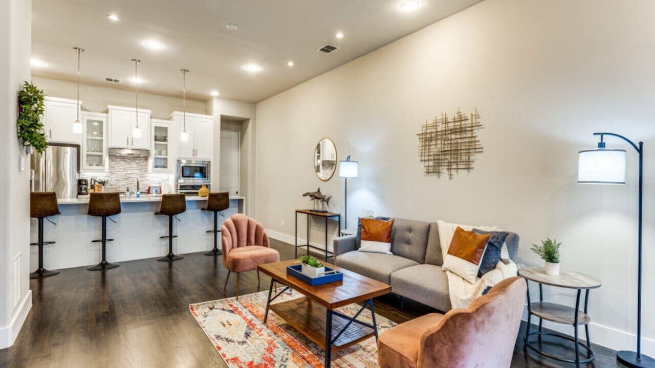 Photo of Livingroom in Old East Dallas