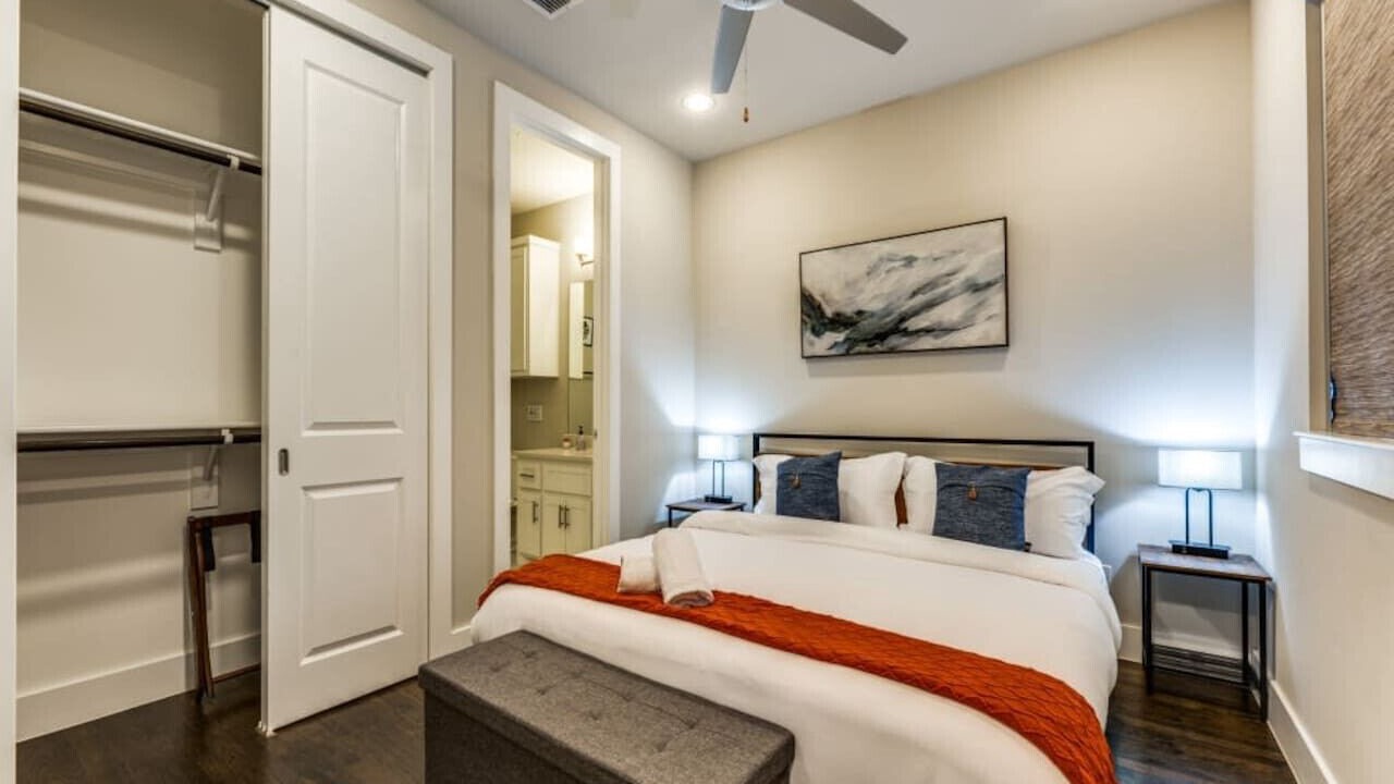 Photo of Bedroom in Old East Dallas