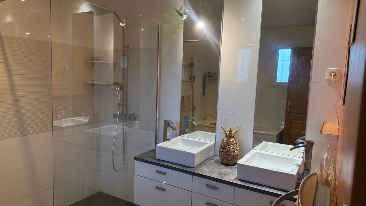 Photo of Bathroom in Le Bosc