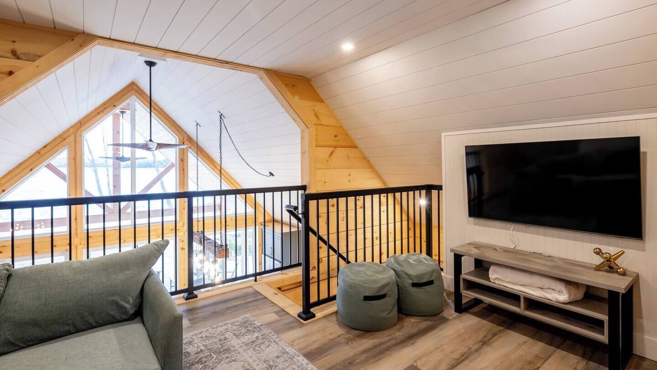 Photo of Livingroom in Restoule