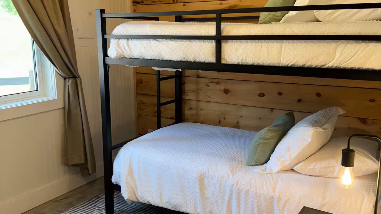 Photo of Bedroom in Restoule