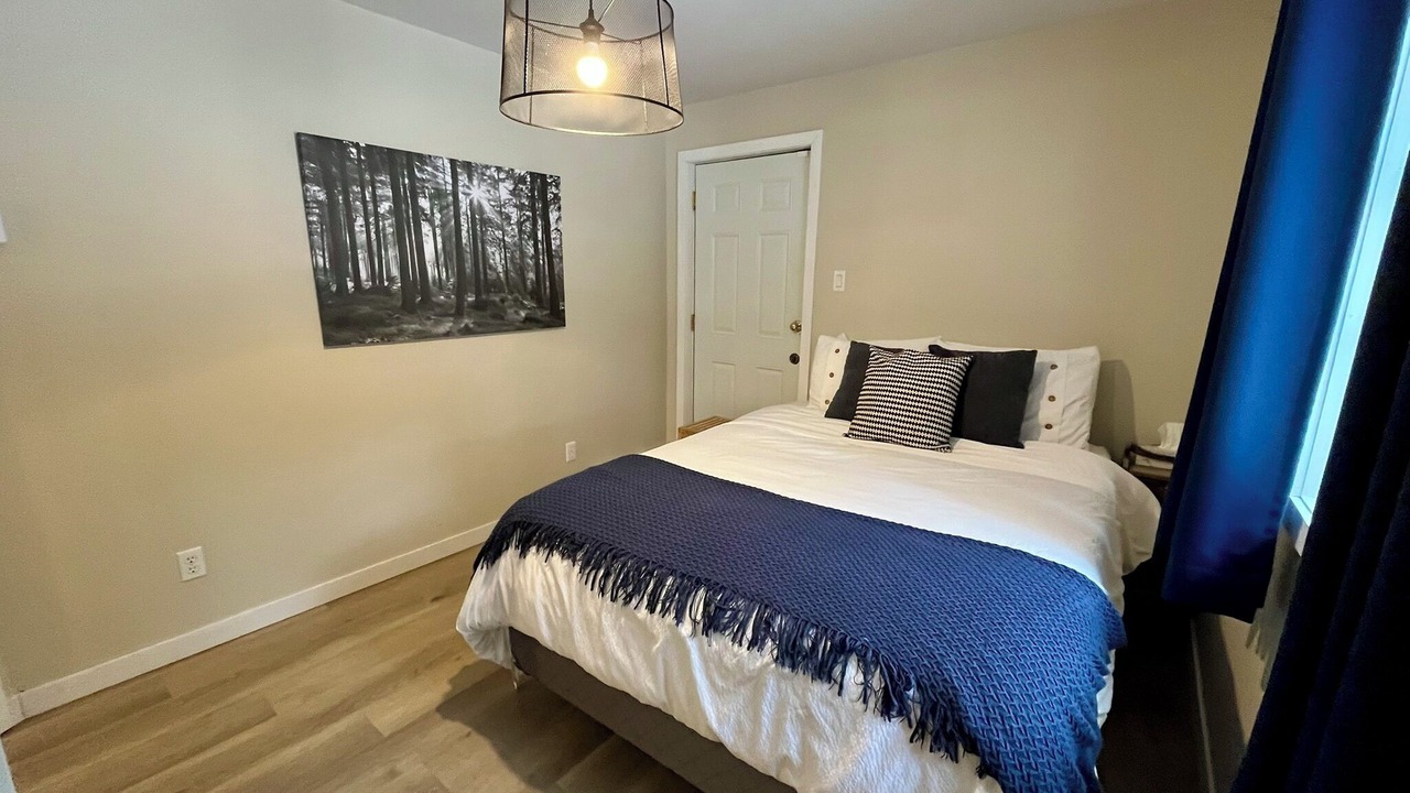 Photo of Bedroom in Rawdon