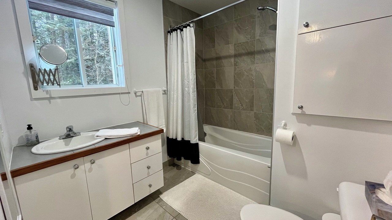 Photo of Bathroom in Rawdon