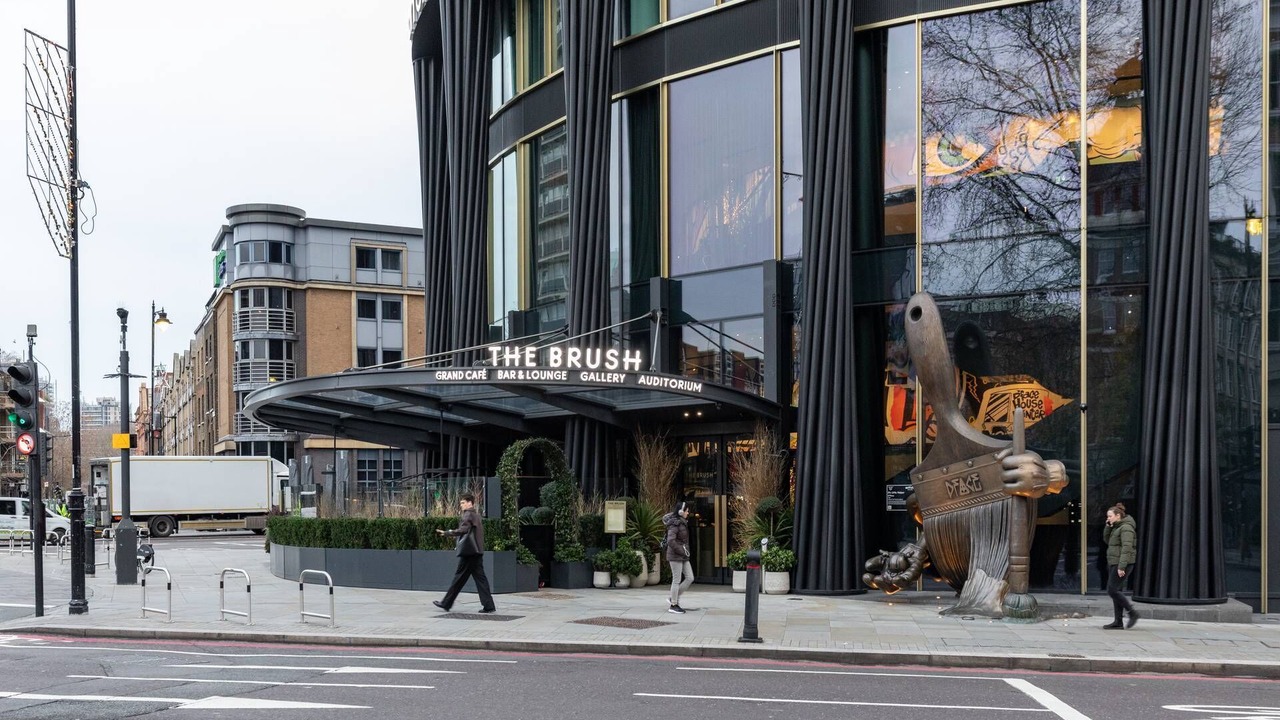 Photo of Others in Hoxton