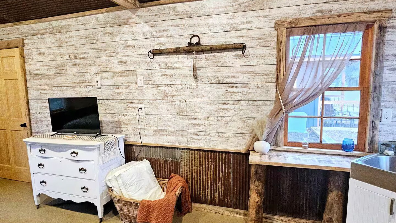 Photo of Livingroom in Weyerhaeuser