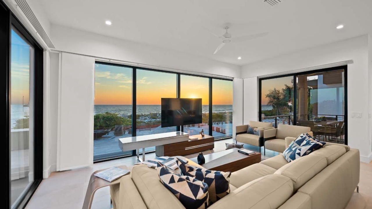 Photo of Livingroom in Bradenton Beach