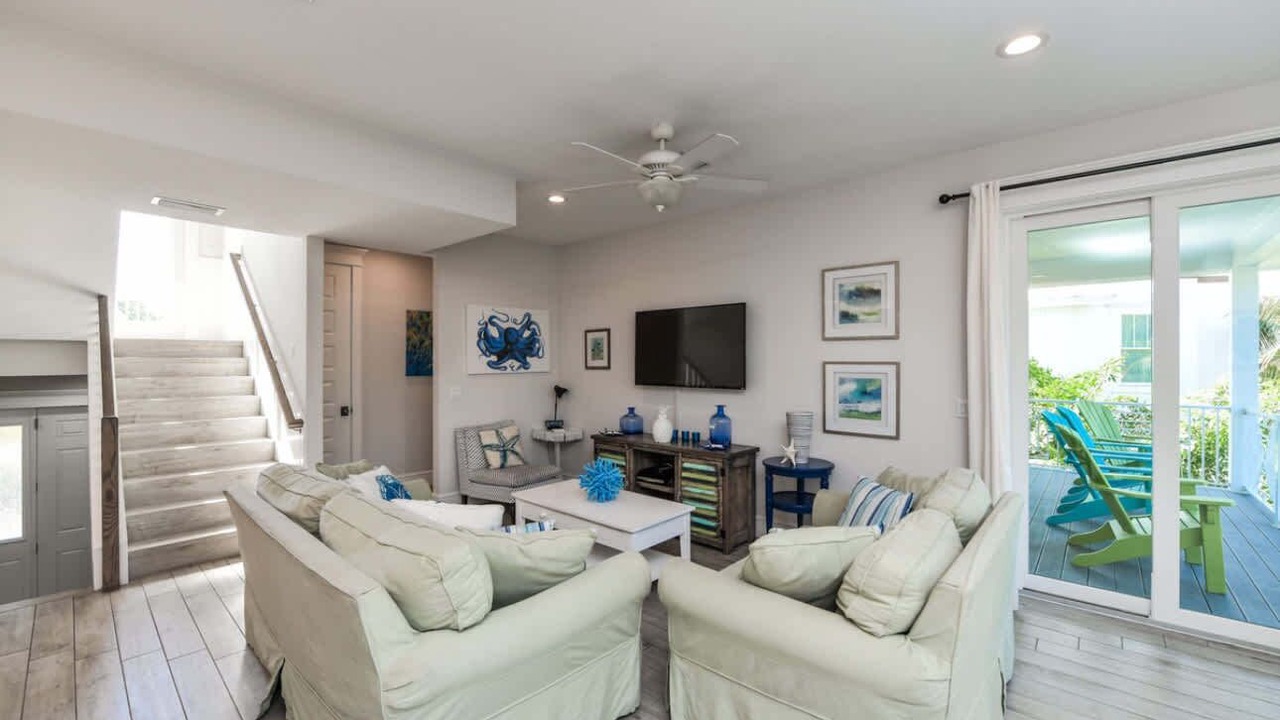Photo of Livingroom in Holmes Beach