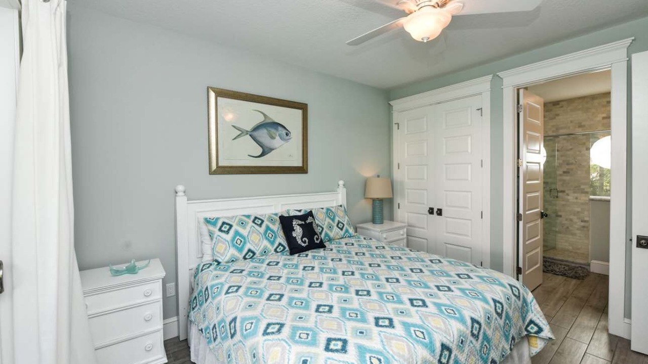 Photo of Bedroom in Holmes Beach