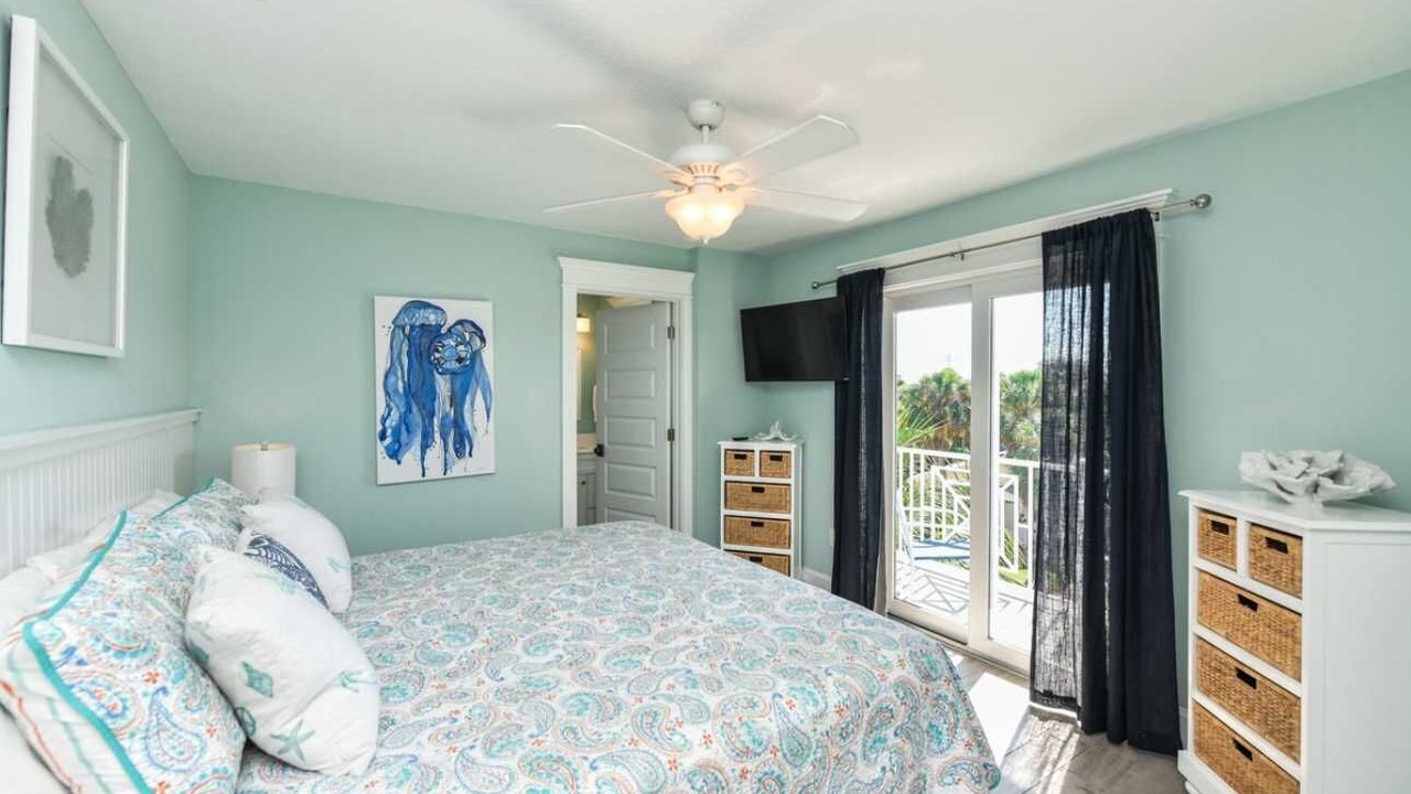Photo of Bedroom in Holmes Beach