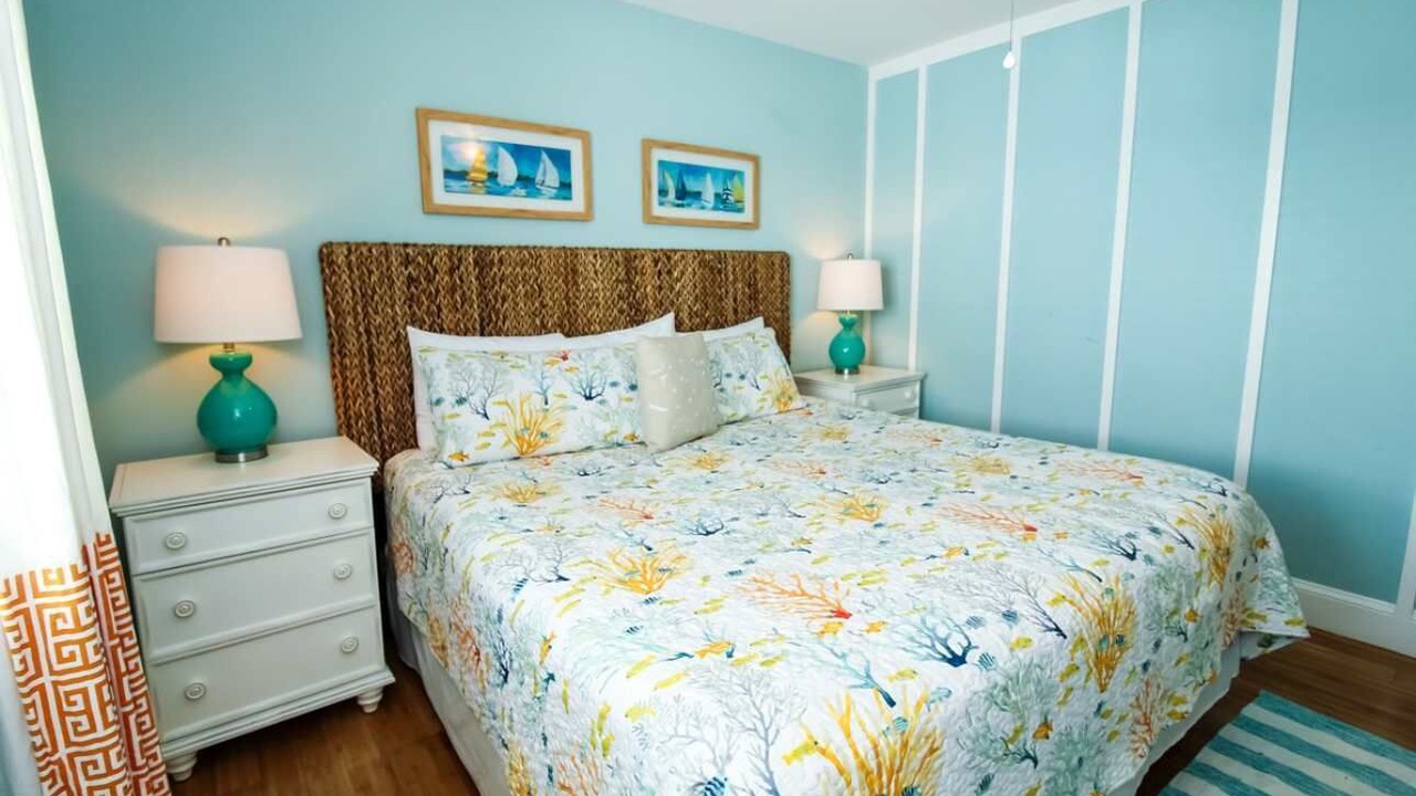 Photo of Bedroom in Holmes Beach