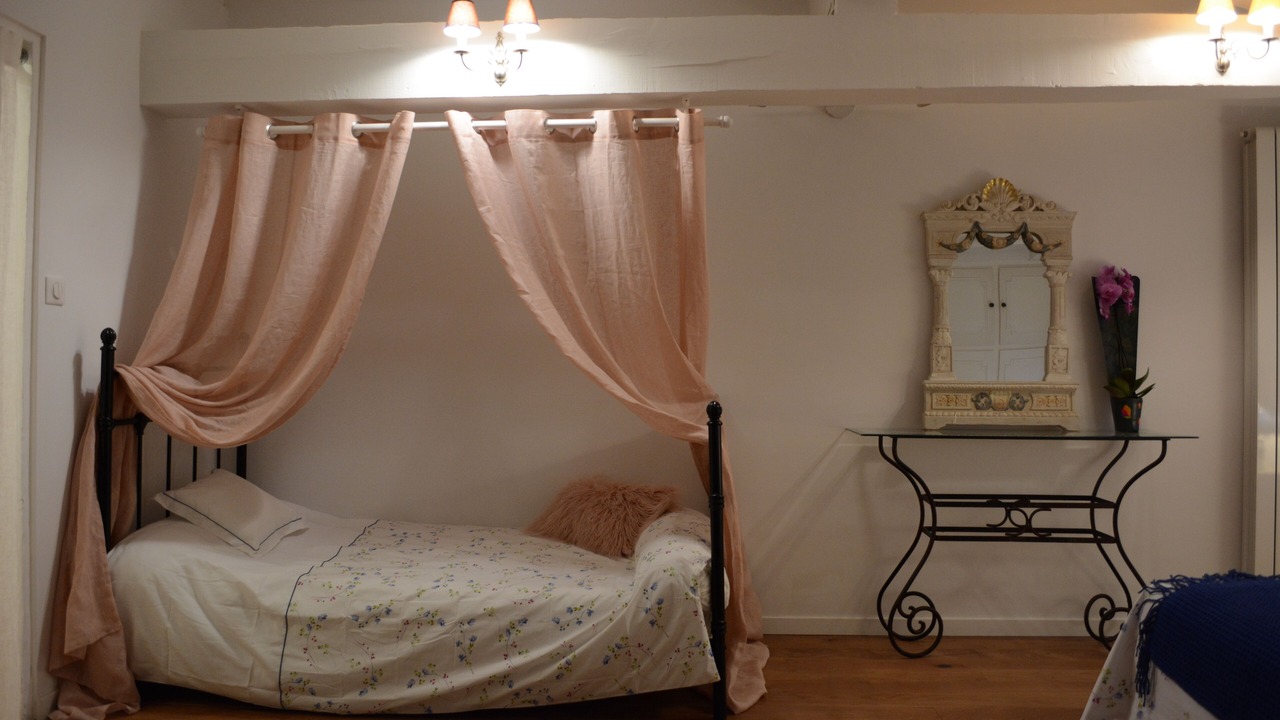 Photo of Bedroom in Teulat