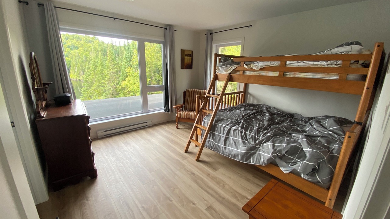 Photo of Bedroom in St-Adolphe-d'Howard