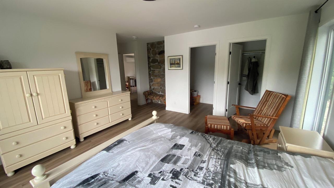 Photo of Bedroom in St-Adolphe-d'Howard