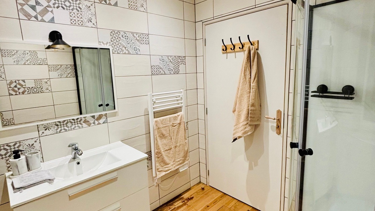 Photo of Bathroom in Mauriac