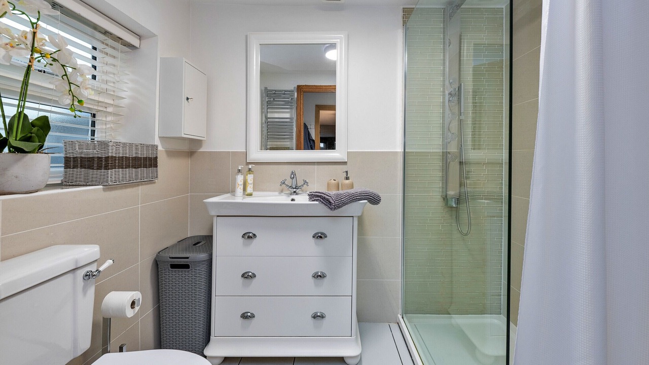 Photo of Bathroom in Rhiwbryfdir