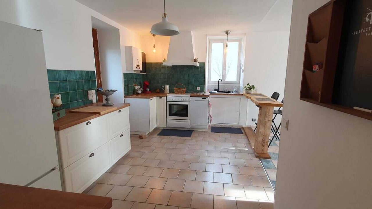 Photo of Kitchen in Fontaine-Denis-Nuisy