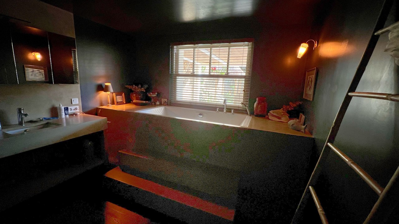 Photo of Bathroom in Pouzolles