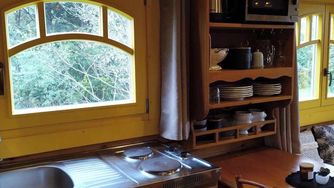 Photo of Kitchen in Noyant-la-Plaine