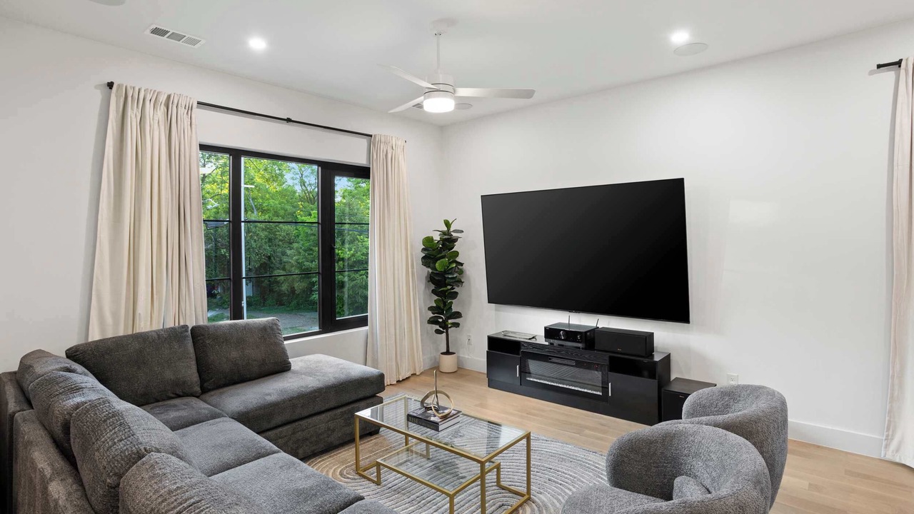 Photo of Bedroom in Little Forest Hills