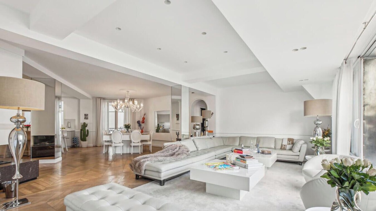 Photo of Livingroom in 16th Arrondissement