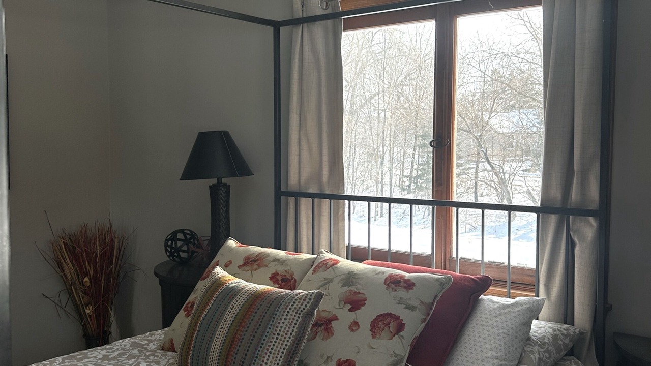 Photo of Bedroom in Bayport