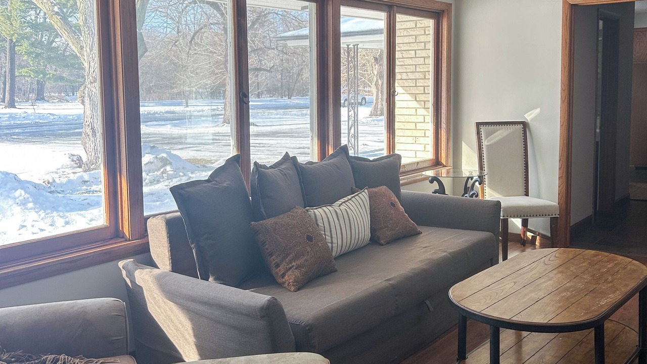 Photo of Livingroom in Bayport