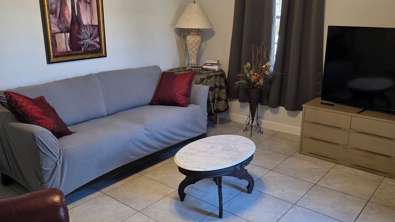 Photo of Livingroom in Kreole