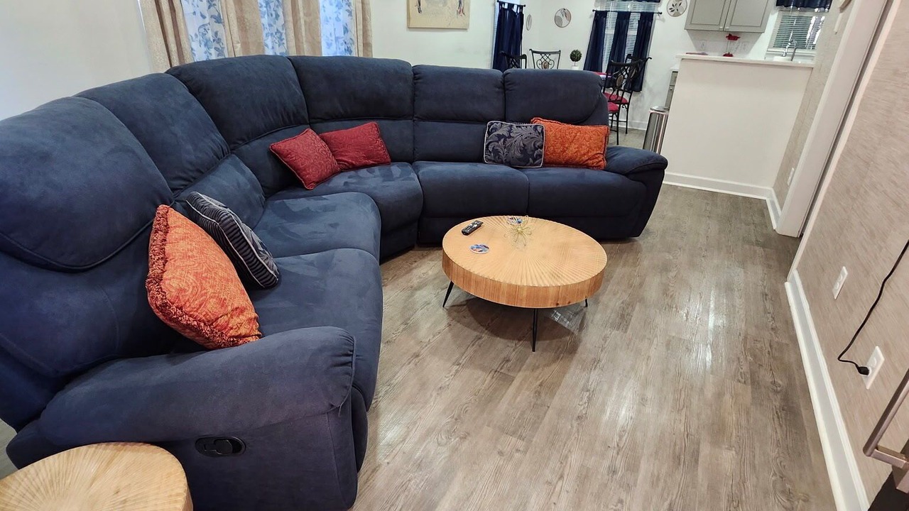 Photo of Livingroom in Southeast Raleigh