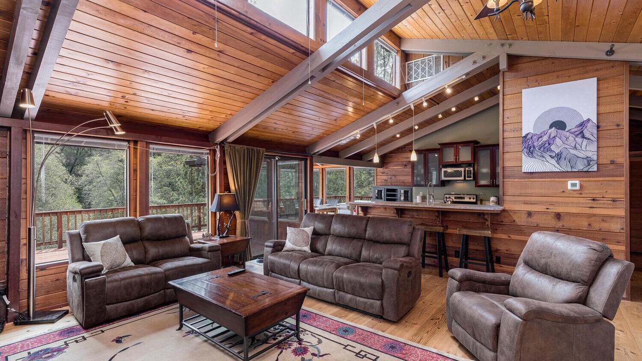 Photo of Livingroom in Placerville