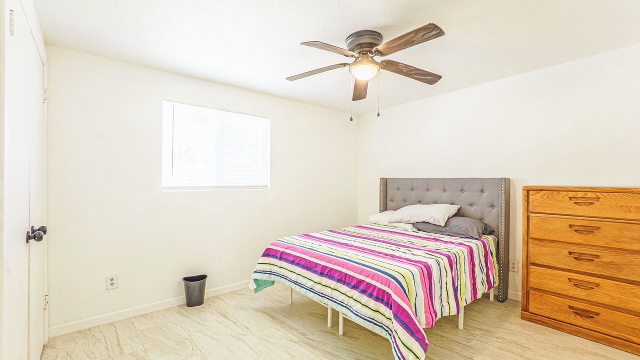 Photo of Bedroom in Biggs Field