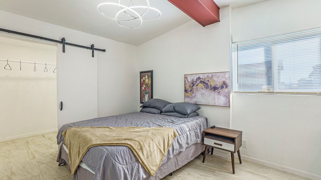 Photo of Bedroom in Biggs Field