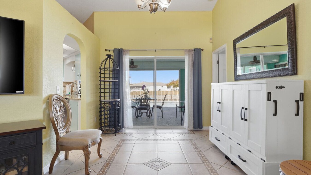 Photo of Bedroom in Gulf Cove