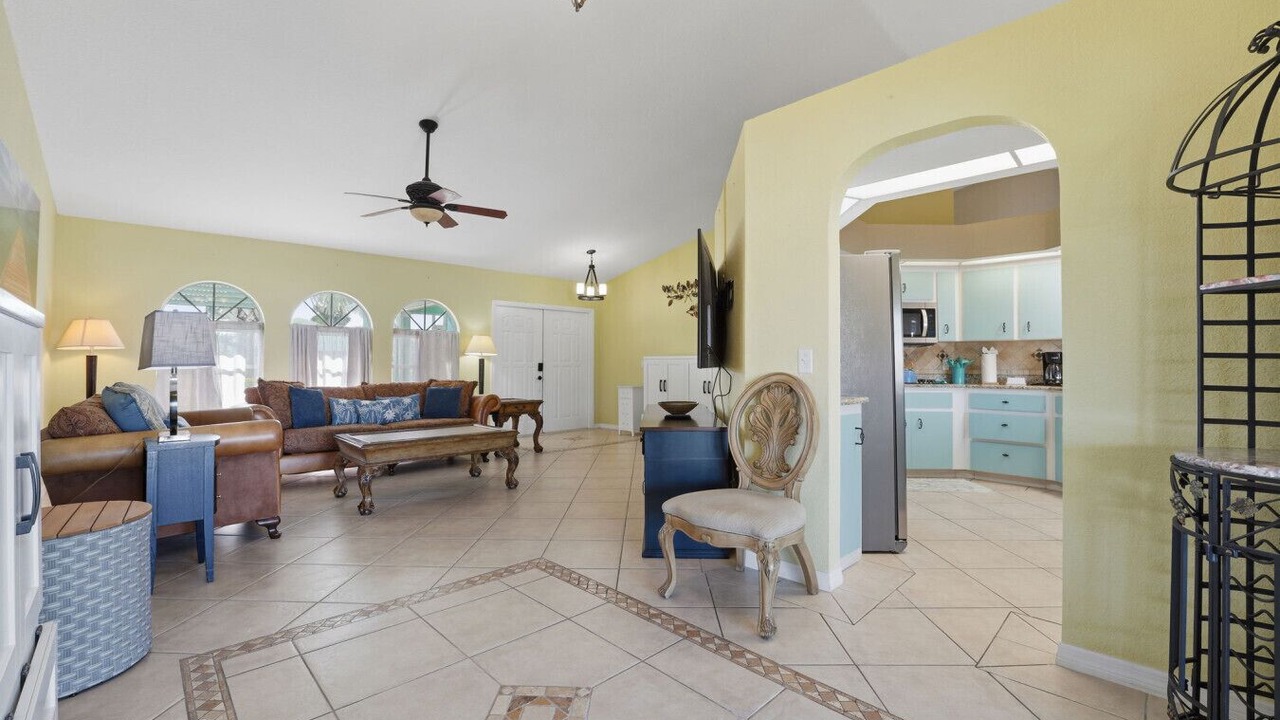 Photo of Bedroom in Gulf Cove